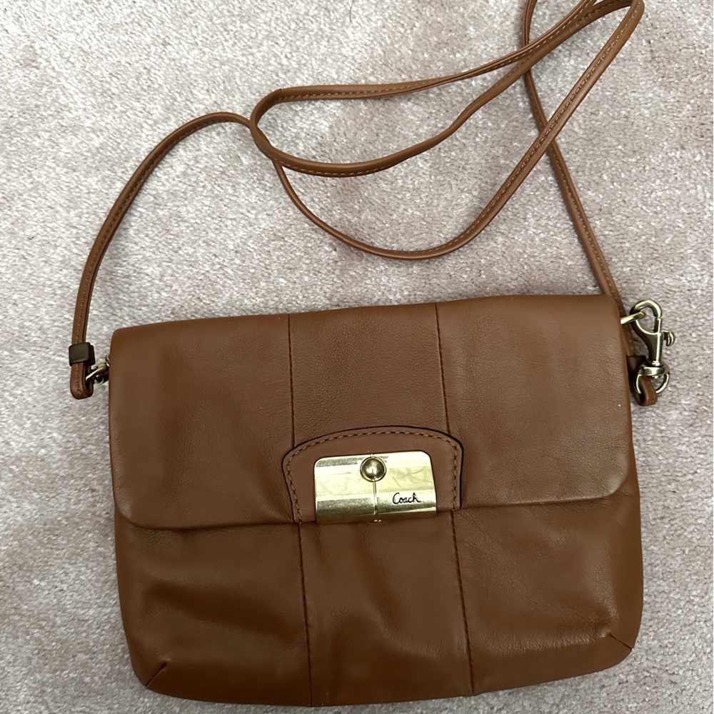 Coach crossbody purse
